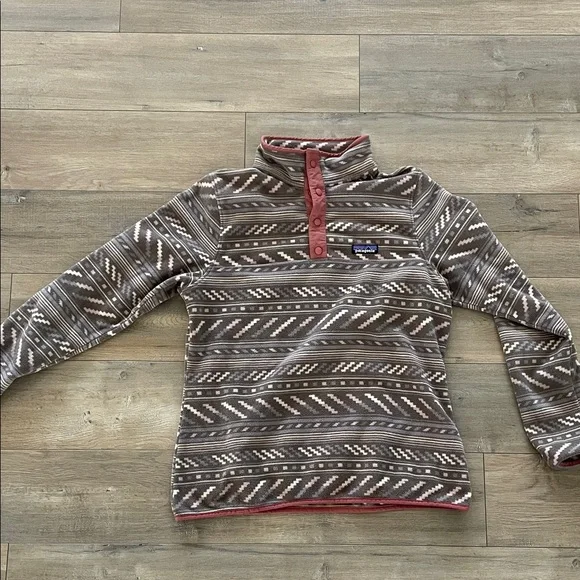 Patagonia Brown and Pink Patterned Sweater - Picture 1 of 3